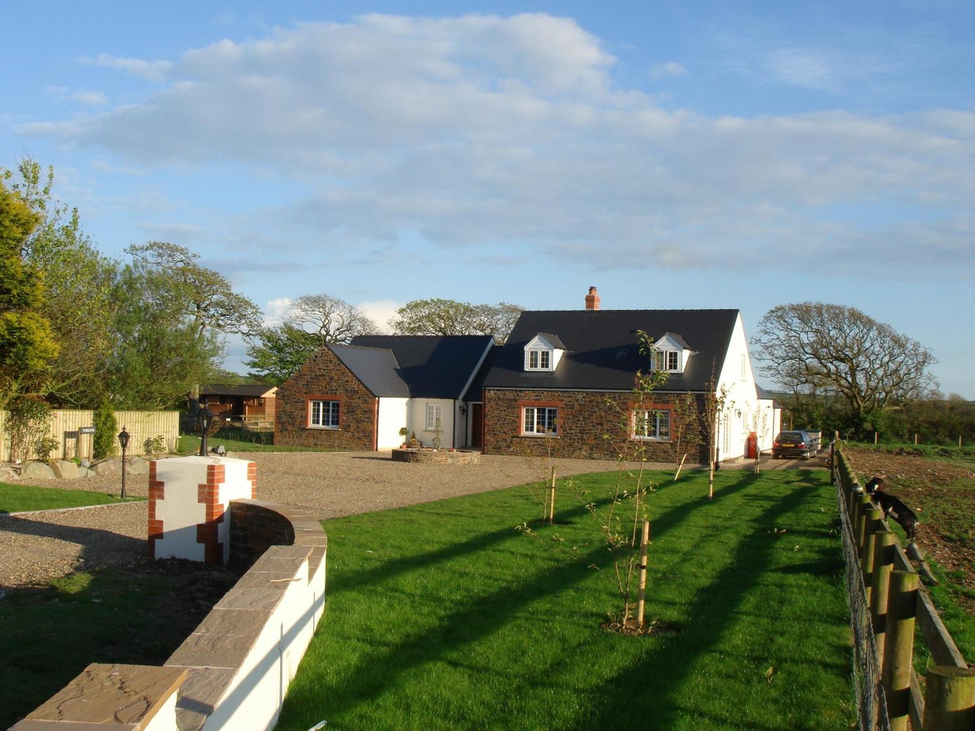 The Paddock Bed and Breakfast Haverfordwest Esterno foto